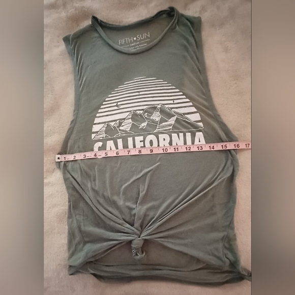 Fifth Sun M Olive Green Sheer Slvls Knotted Front California Graphic Tank Top - Picture 7 of 10